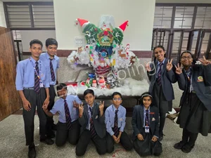 St. Paul's School Gallery 8