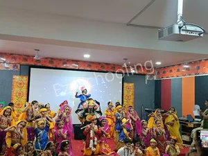 St. Andrews World School Gallery 52