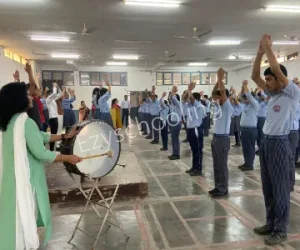 Daisy Dales Sr. Secondary School Gallery 17