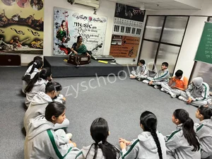 The Indian Heights School Gallery 6