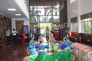 Somerville School Gallery 4