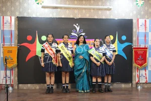 Queen’s Carmel School Gallery 5