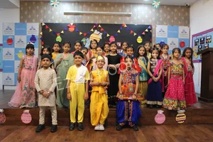 Queen’s Carmel School Gallery 2