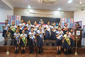 Queen’s Carmel School Gallery 4