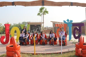 DVM Public School Gallery 22