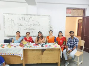 Global Academy Gallery 19