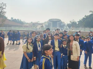 Global Academy Gallery 7