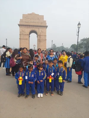 Global Academy Gallery 4