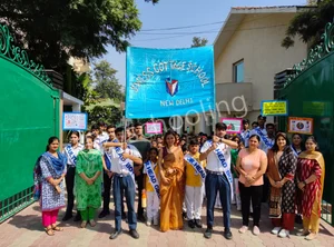 Swiss Cottage School Gallery 14