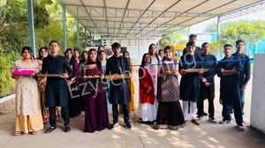 Swiss Cottage School Gallery 13