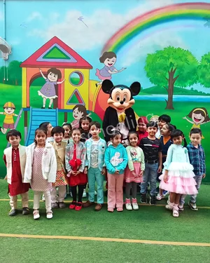 Modern Early Years Gallery 13