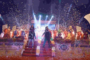 R.P. World School Gallery 42