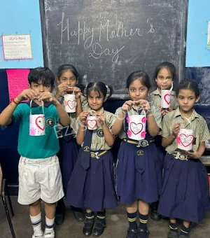 Sharon Public School Gallery 4