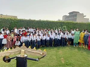 M.L. Public School Gallery 12