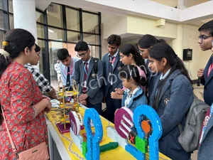 Greater Noida World School Gallery 11