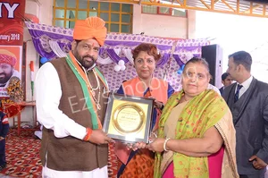 Holy Child Academy Gallery 27