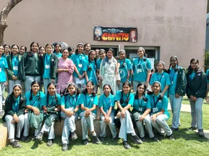 Lokseva e School Gallery 29