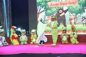 S. S. English Medium School Gallery 22