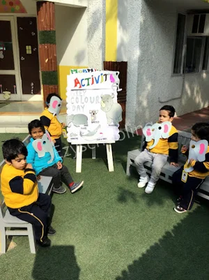 Mother's Mount Pre-School Gallery 23