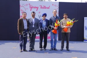 Unicosmos School Gallery 6