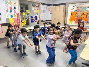 Unicosmos School Gallery 13
