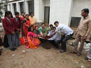 Trinity Junior College Gallery 12