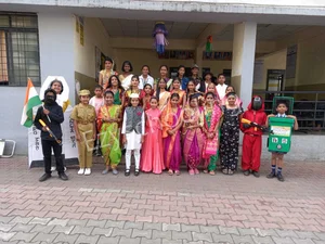 Unique English Medium School And Junior College Gallery 45