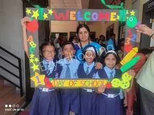 Unique English Medium School And Junior College Gallery 5