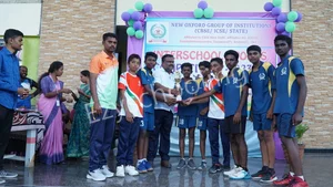 New Oxford school Gallery 15