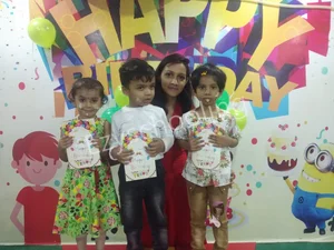 The Mom's Lap Pre School Gallery 14