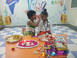 The Mom's Lap Pre School Gallery 9