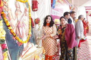 Evergreen Public School Gallery 2