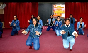 Queen’s Valley School Gallery 2