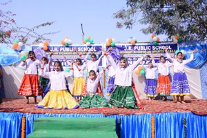 JR Public School Gallery 8