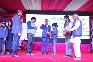 Cambridge International Senior Secondary School Gallery 22