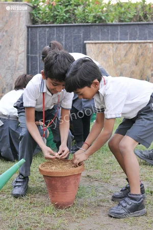 Presidium School Gallery 241