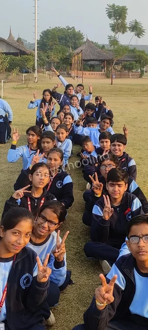 S D Modern Secondary School Gallery 1