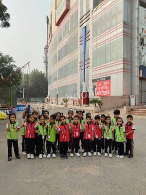 SCR Model School Gallery 13