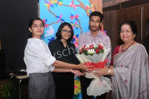 The HDFC School Gallery 25