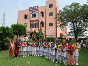 Navyug Senior Secondary School Gallery 1