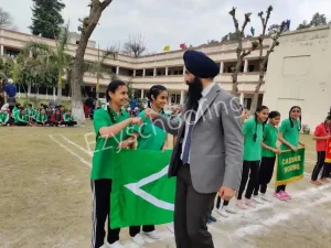 Stanford International School Gallery 16