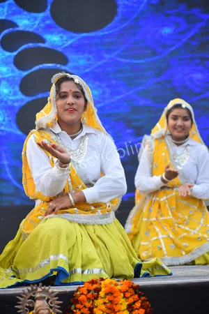 Career Point Gurukul Gallery 15