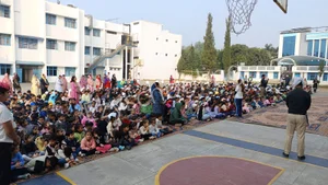 Modern Sandeepni School Gallery 9