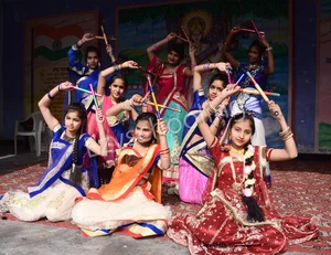 Adarsh Gyan Sarovar Balika Vidyalaya Gallery 7