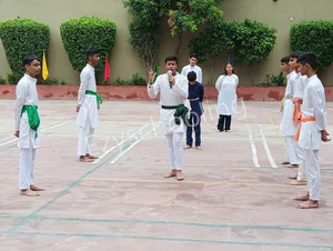 Modern New Delhi Public School Gallery 3