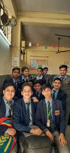 Happy Senior School Gallery 8