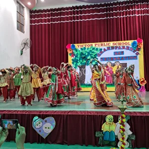 Victor Public School Gallery 16