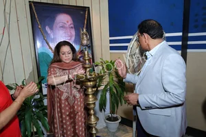 Cambridge Foundation School Gallery 32