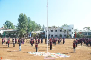 Hill Range High School Gallery 10