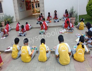 Endeavour's International School Gallery 37